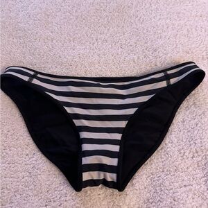 Size 2 lululemon bikini bottoms